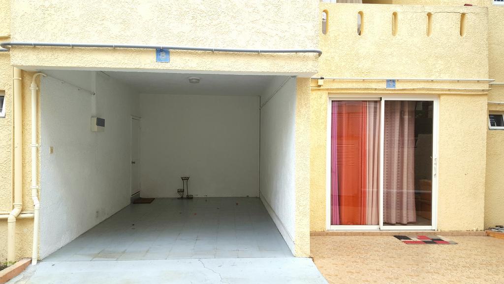 Villa In Le Tamier, 4 Bedrooms, 300M Flic En Flac Beach Экстерьер фото
